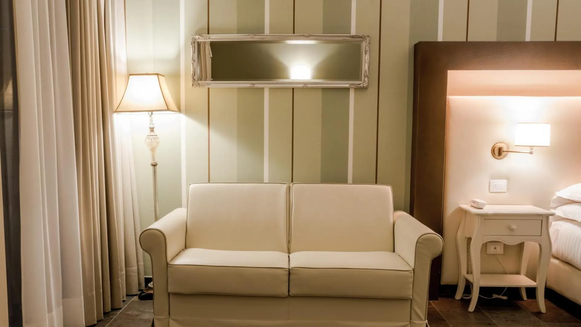 Le Ali Del Frassino Hotel Peschiera del Garda